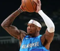 ayx-密尔沃基雄鹿队自由市场签约风波