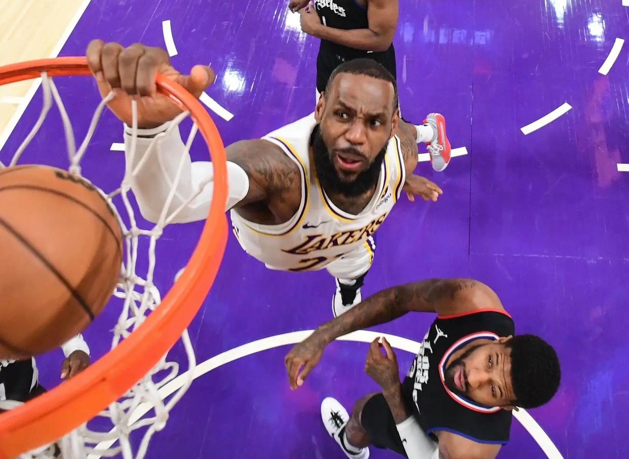 爱游戏体育-芝加哥公牛窗口期状态回暖；志在意大利杯名次提升；底气十足；球队文化再被提及的简单介绍