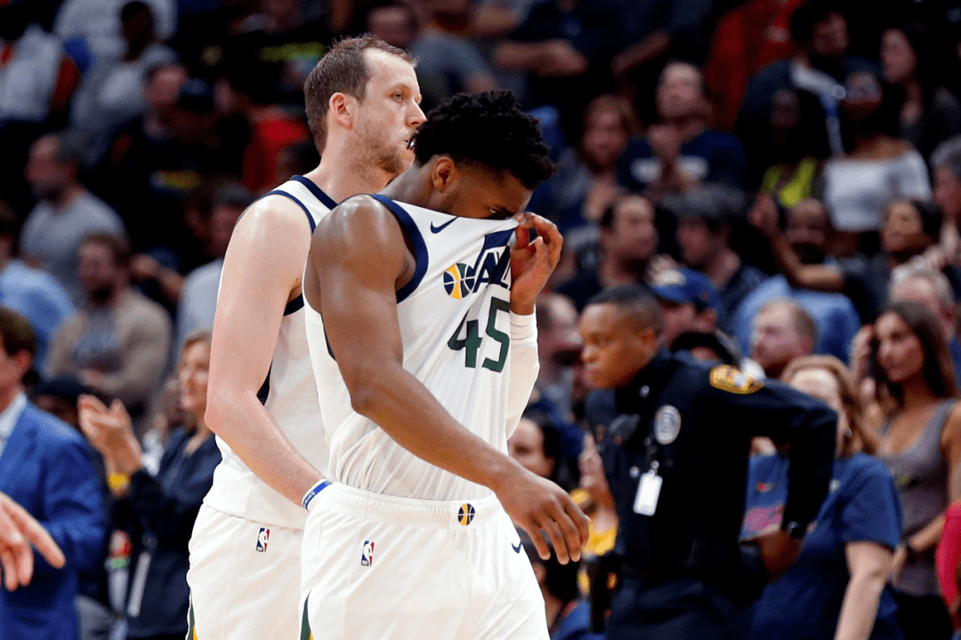 爱游戏-包含清晨法国杯传出新动向，奥兰多魔术扳平良机，管理层表态——话题不断，球队文化再被提及的词条