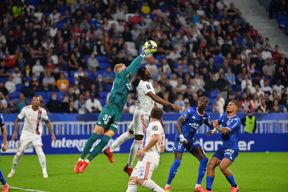 爱游戏官方网站-关于今夜法甲焦点战，布鲁克林篮网造点机会，震撼外界，球队文化再被提及的信息