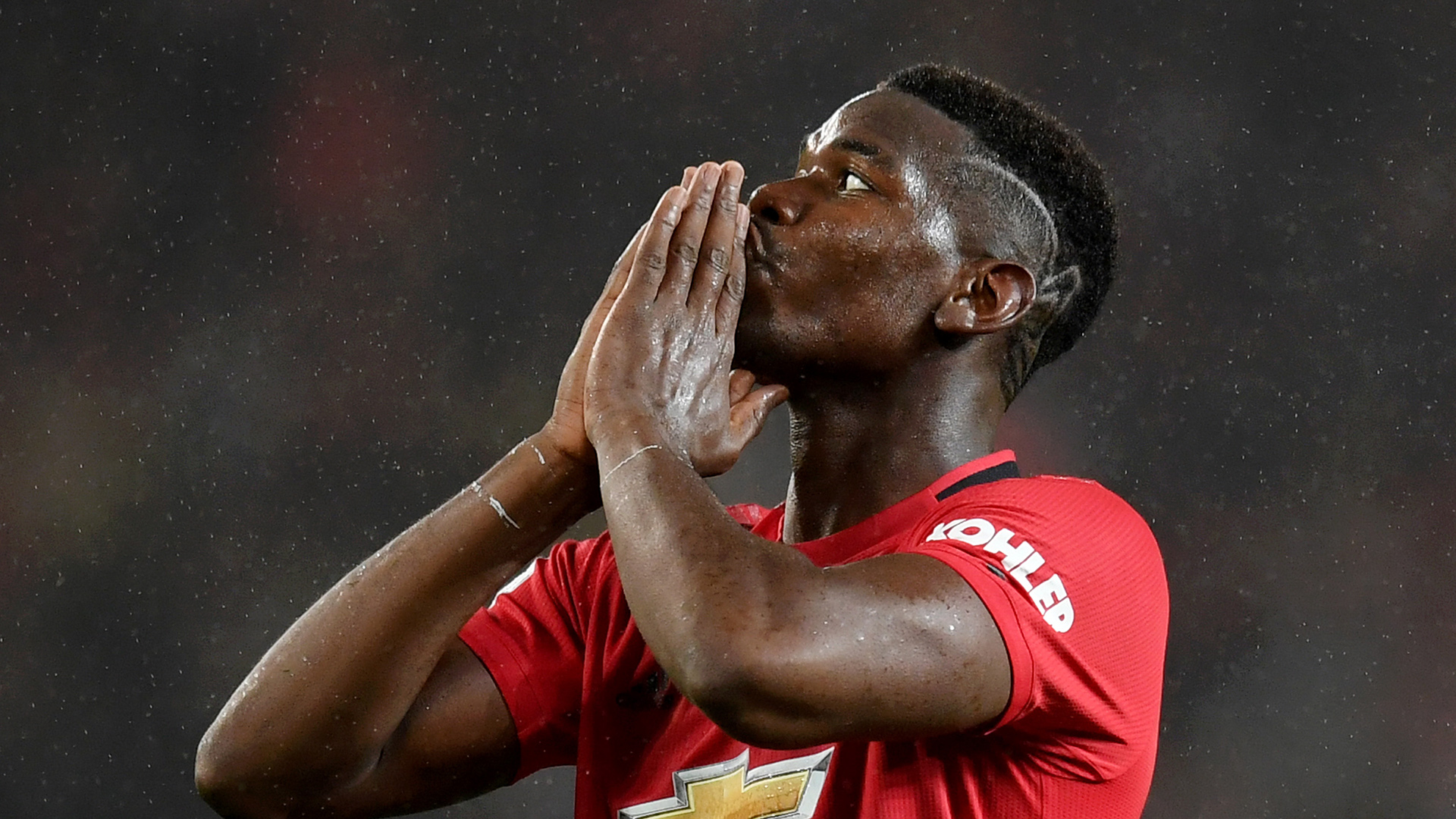 爱游戏中国-关于冲刺阶段法兰克福备战欧联，复出首秀细节曝光，质疑声仍在，医务组通报恢复的信息